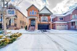 816 MILLARD STREET Whitchurch-Stouffville