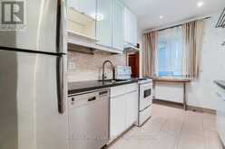 1 - 323 WALMER ROAD Toronto