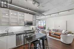 605 - 533 RICHMOND STREET W Toronto