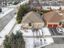 953 GREENLEAF CIRCLE Oshawa