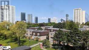 801 - 5 PARKWAY FOREST DRIVE Toronto