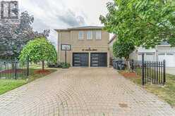 92 OAKLEA BOULEVARD Brampton