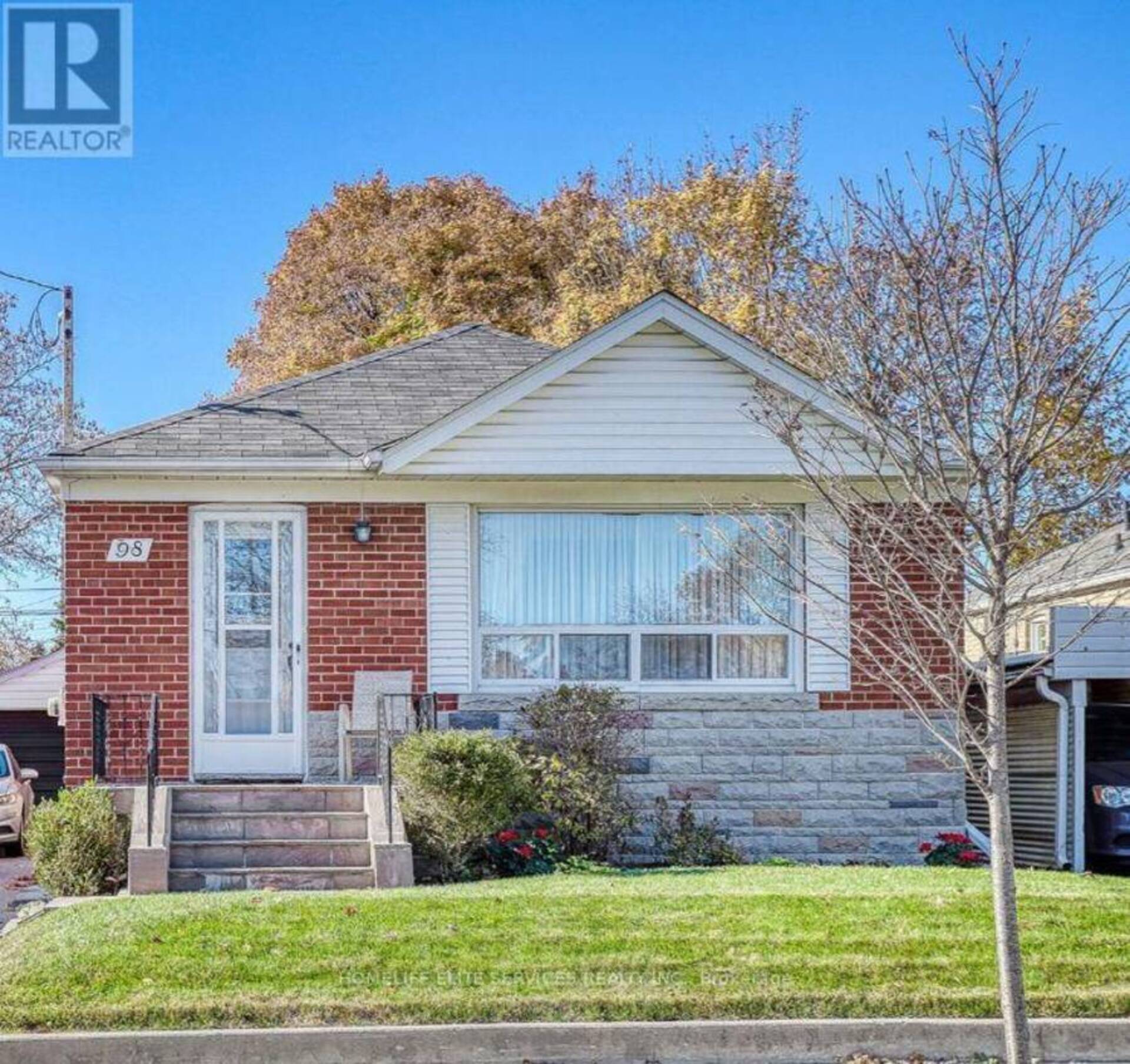 98 PORTSDOWN ROAD Toronto