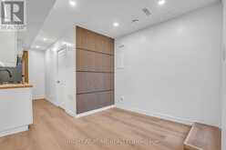 B2 - 158 INDIAN GROVE Toronto