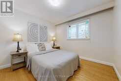 17 HEDGES BOULEVARD Toronto