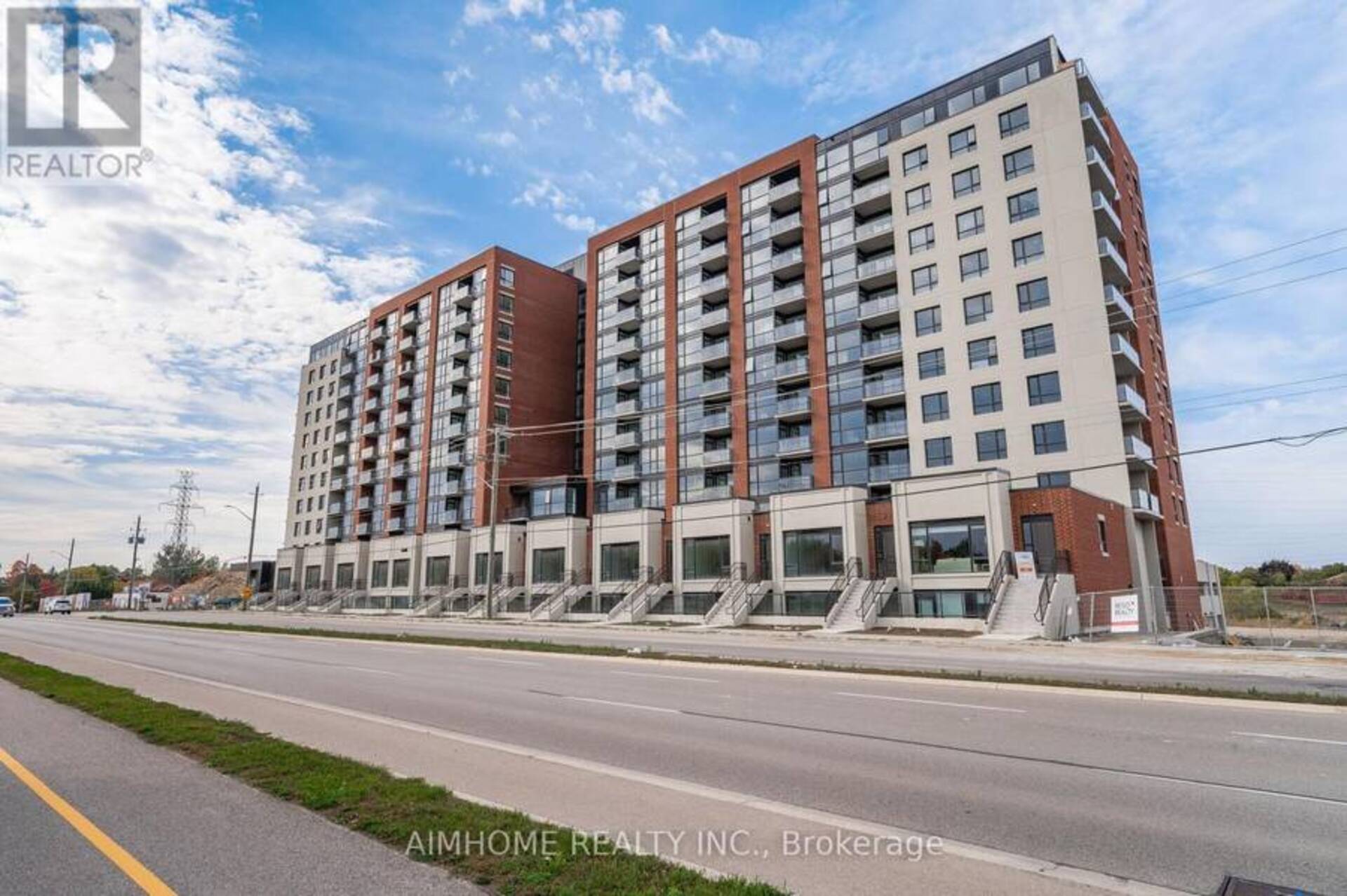 110 - 460 COLUMBIA STREET W Waterloo