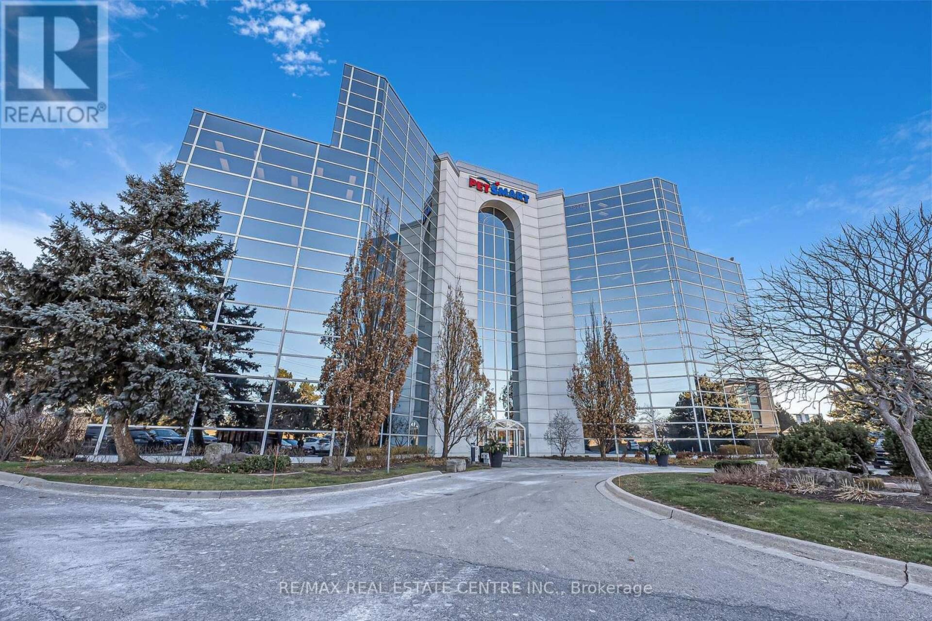 38 - 1100 BURLOAK DRIVE Burlington