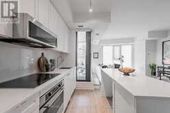 215 - 250 LAWRENCE AVENUE W Toronto