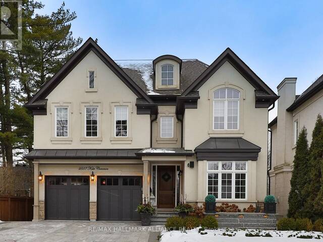 2557 KATE COMMON Oakville Ontario