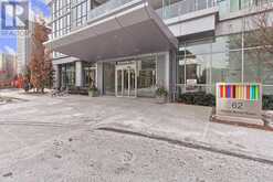 517 - 62 FOREST MANOR ROAD Toronto