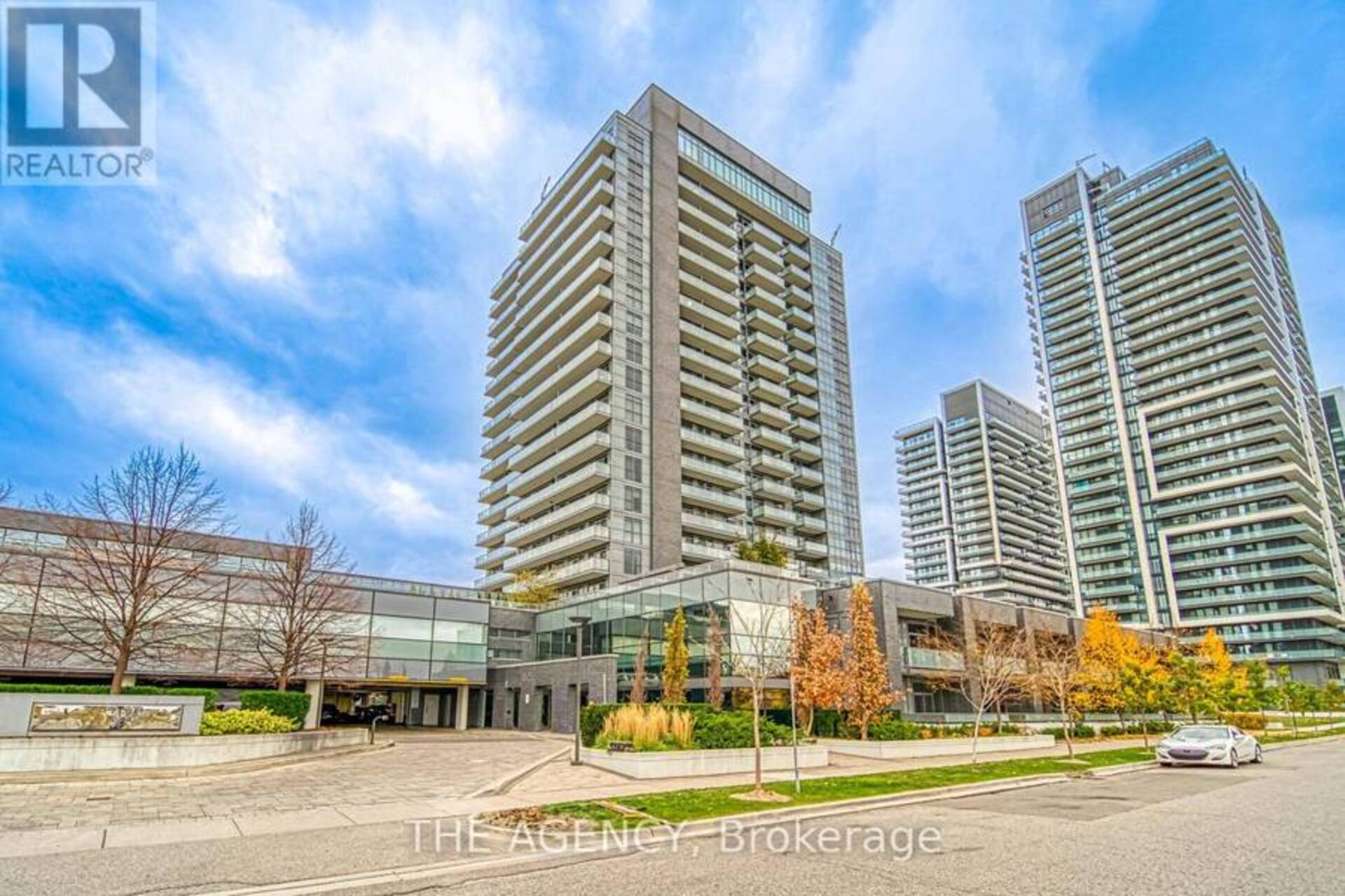 405 - 65 ONEIDA CRESCENT Richmond Hill