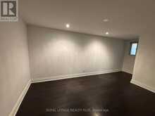 4 - 136 ARGYLE STREET Toronto