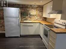 4 - 136 ARGYLE STREET Toronto