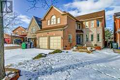 7 APPENINE COURT Brampton