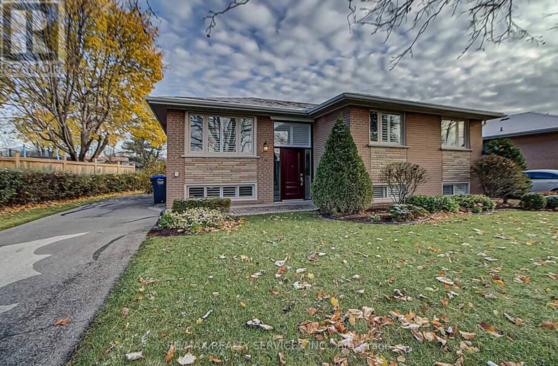 4 RIDGETOP AVENUE Brampton