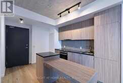 301 - 7 SMITH CRESCENT Toronto