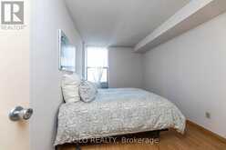 516 - 20 FASHION ROSEWAY Toronto