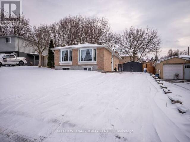 UPPER - 807 GREENFIELD CRESCENT Newmarket Ontario