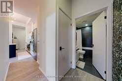 301 - 75 ST NICHOLAS STREET Toronto