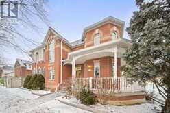 2 GLENDENNAN AVENUE Markham