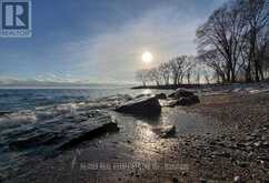 704/PH4 - 3621 LAKESHORE BOULEVARD W Toronto