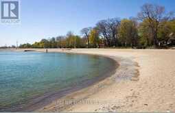 704/PH4 - 3621 LAKESHORE BOULEVARD W Toronto