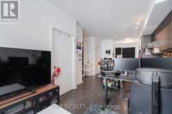 402 - 36 FOREST MANOR ROAD Toronto