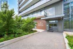 402 - 36 FOREST MANOR ROAD Toronto