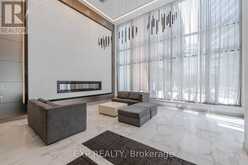 402 - 36 FOREST MANOR ROAD Toronto