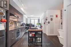 402 - 36 FOREST MANOR ROAD Toronto