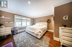 339 BURNHAMTHORPE ROAD Toronto