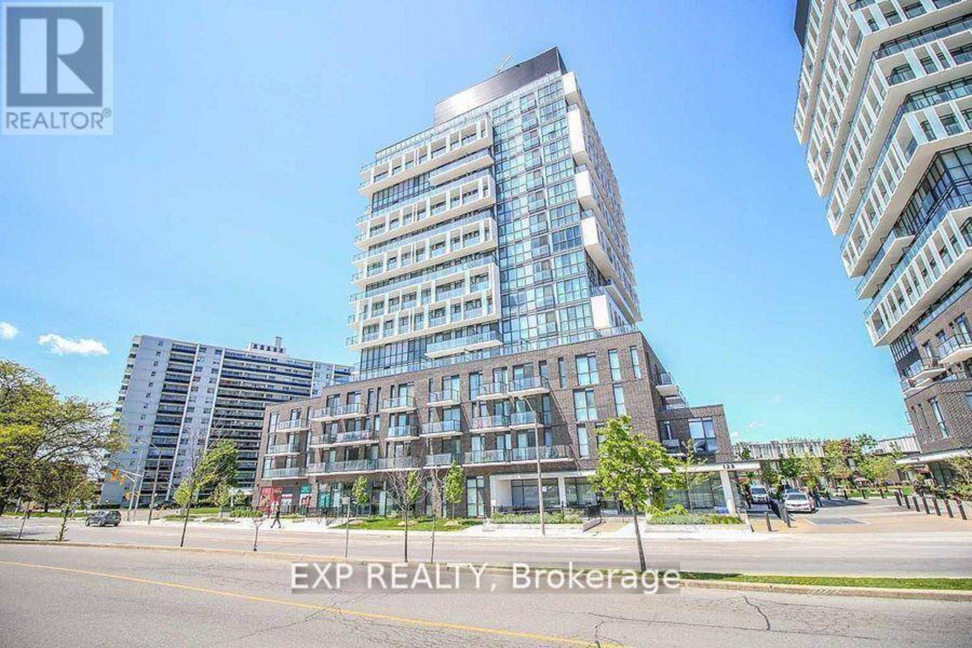 217 - 128 FAIRVIEW DRIVE W Toronto