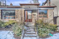 146 BANNOCKBURN AVENUE Toronto