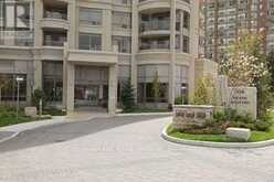 807 - 310 BURNHAMTHORPE ROAD W Mississauga