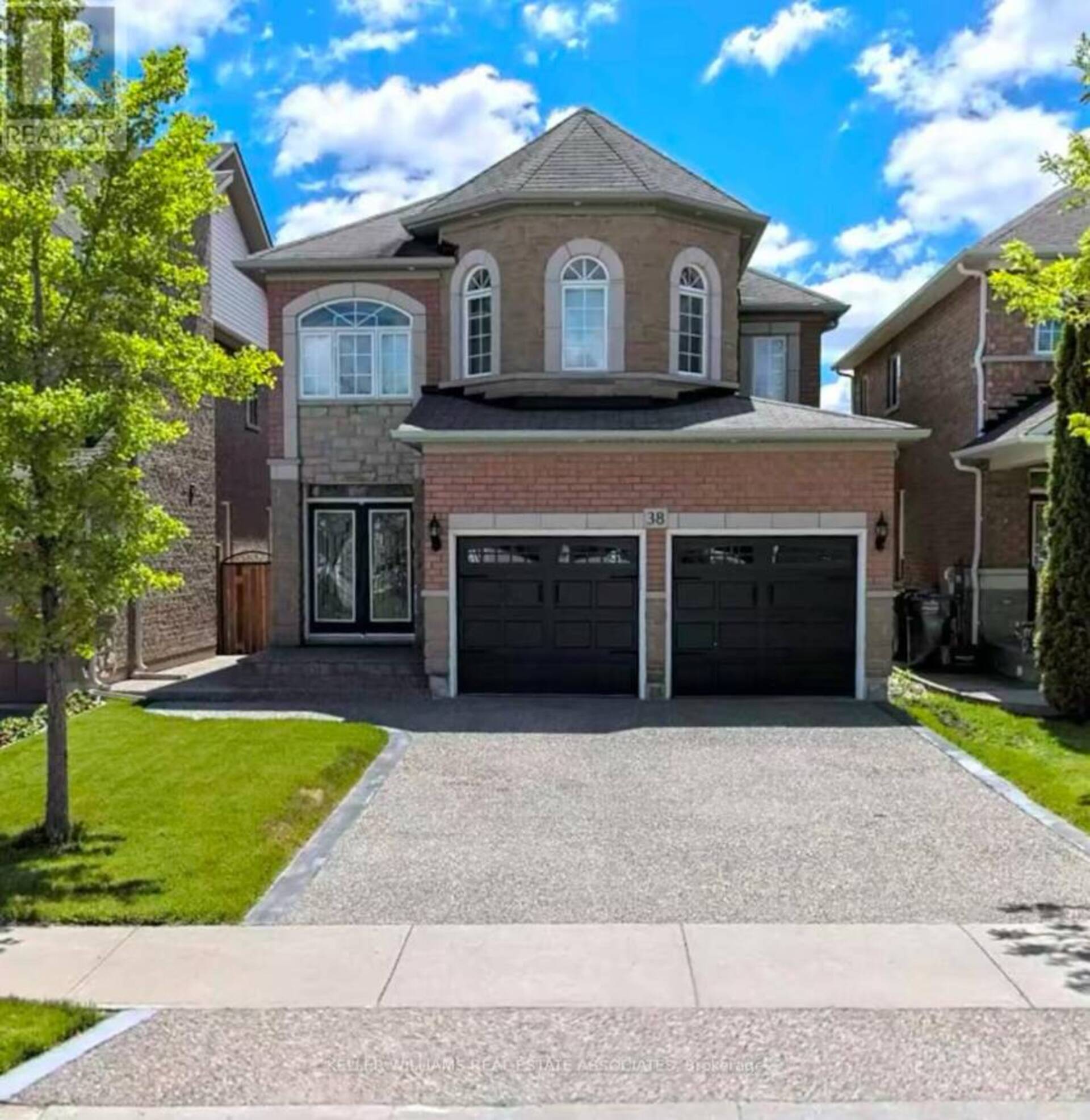 38 SAFFRON CRESCENT W Brampton