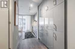 821 - 9 TECUMSETH STREET Toronto