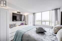 707 - 7 TOWNSGATE DRIVE Vaughan