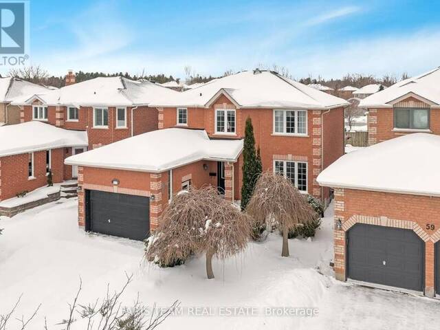 61 TAYLOR DRIVE Barrie Ontario