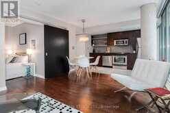 412 - 33 LOMBARD STREET Toronto