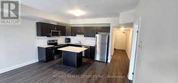 300 - 118 SUMMERSIDE BOULEVARD Pelham