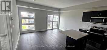 300 - 118 SUMMERSIDE BOULEVARD Pelham