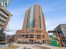 802 - 125 WESTERN BATTERY ROAD Toronto