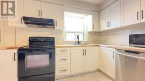 # UPPER - 579 DRYMEN CRESCENT Mississauga