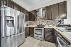 7 PENDULUM CIRCLE N Brampton