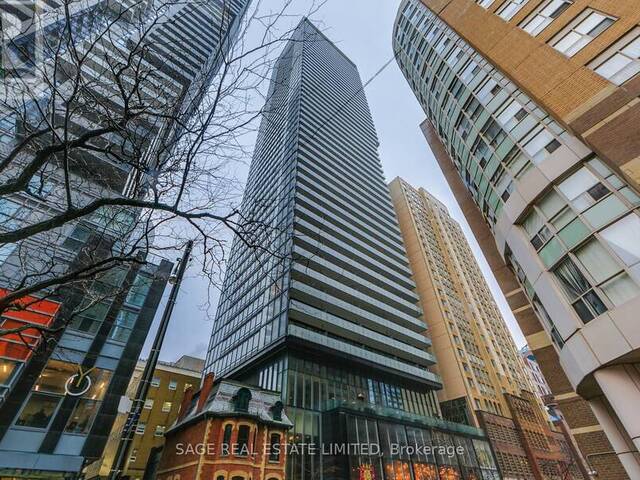 PH02 - 15 GRENVILLE STREET Toronto Ontario