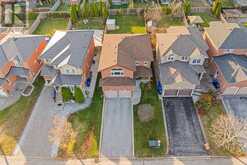 62 METCALFE DRIVE Bradford/West Gwillimbury