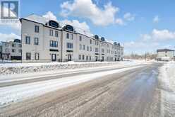 28 - 2545 MEADOWLANDS WAY London