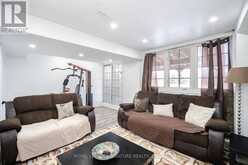 32 BAY BREEZE DRIVE Brampton