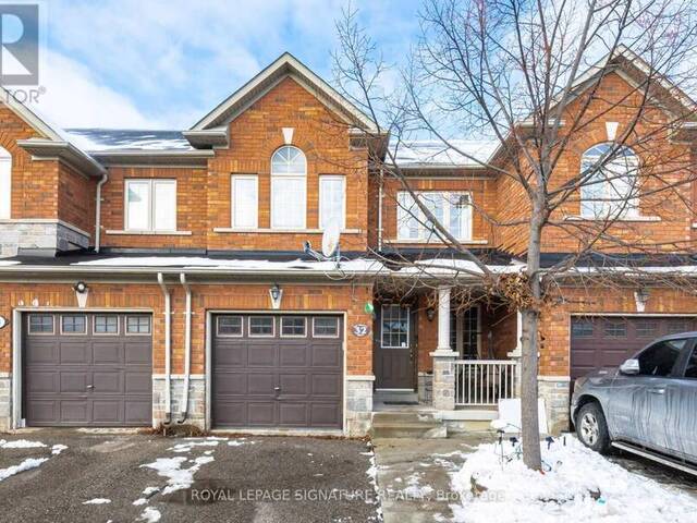 32 BAY BREEZE DRIVE Brampton Ontario