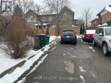 192 PRESSED BRICK DRIVE Brampton